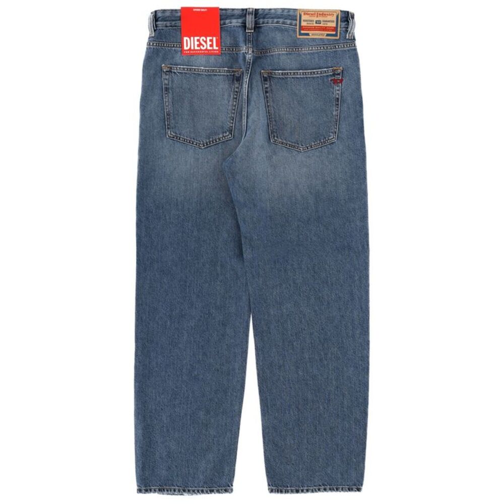 Diesel Men "2024 D-Macs" Jeans - Picture 3 of 6